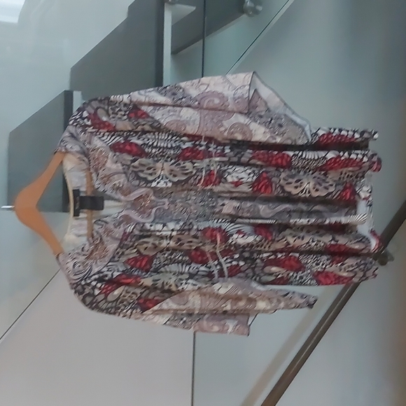 Flowy blouse - Picture 2 of 6